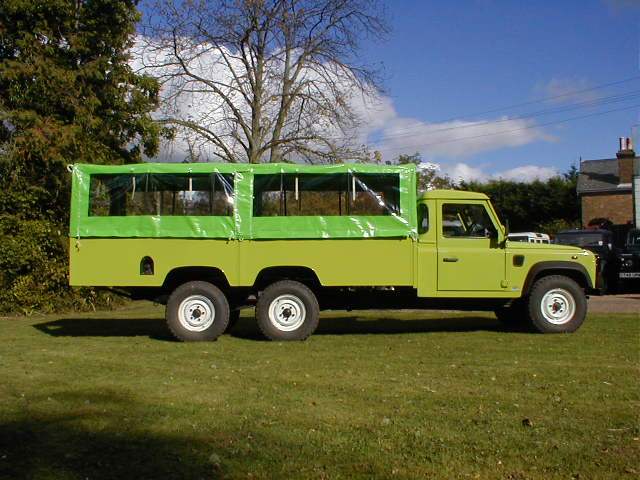 Land Rover 6x6