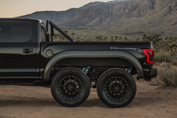 VelociRaptor 6x6