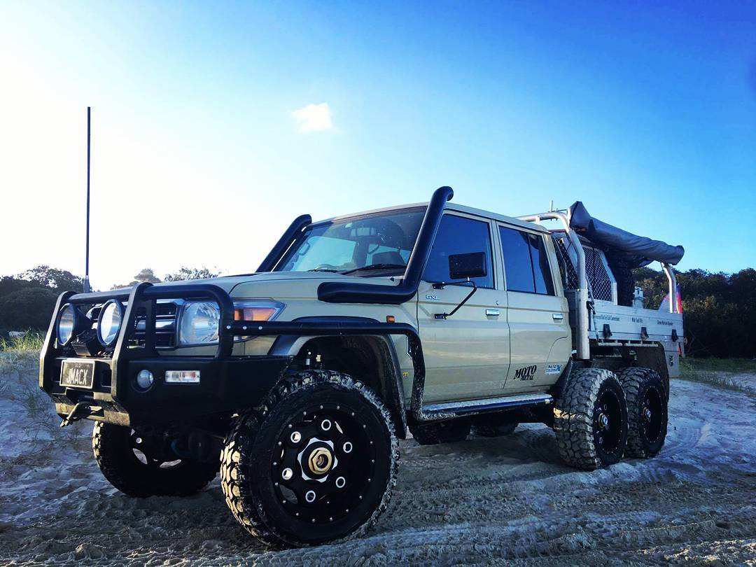 JMACX Land Cruiser 6x6