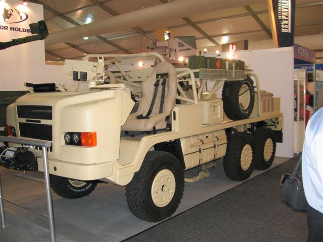 BAE Pinzgauer II 6x6