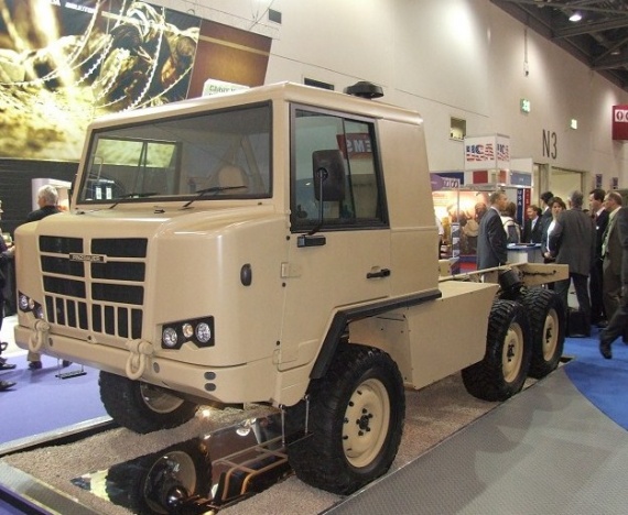 BAE Pinzgauer II 6x6