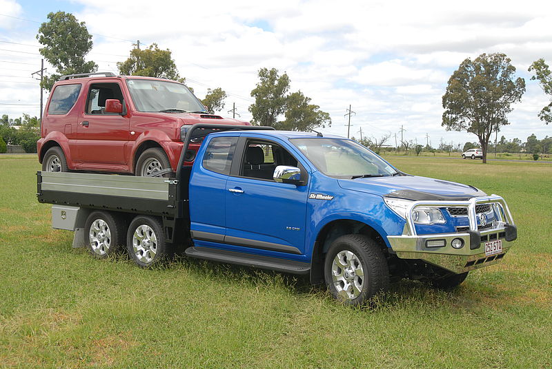 Six wheeler Holden