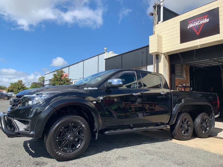 Mazda BT-50 6x4